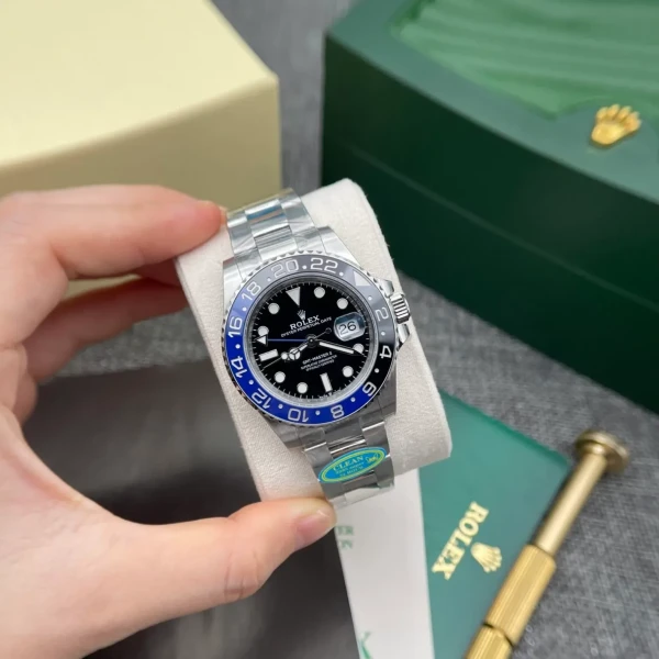 Replica Rolex GMT-Master II Black Dial 116710BLNR “Batman”