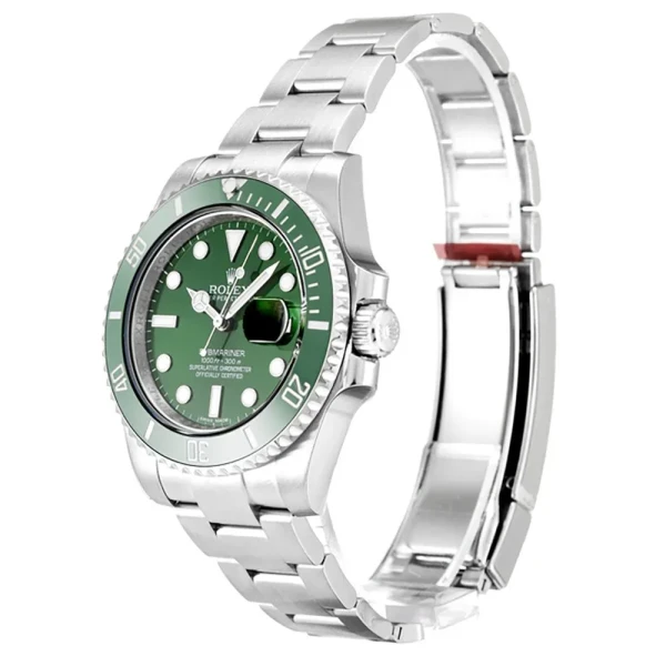 Replica Rolex Submariner Green Dial 116610LV “Hulk”
